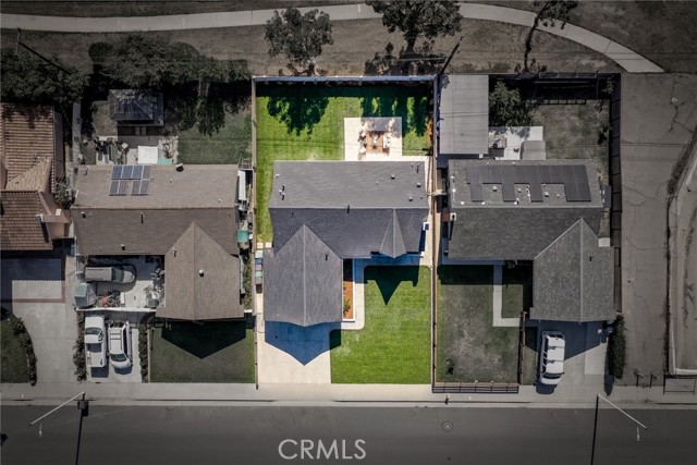 Detail Gallery Image 2 of 36 For 8342 Friesland Dr, Huntington Beach,  CA 92647 - 3 Beds | 2 Baths