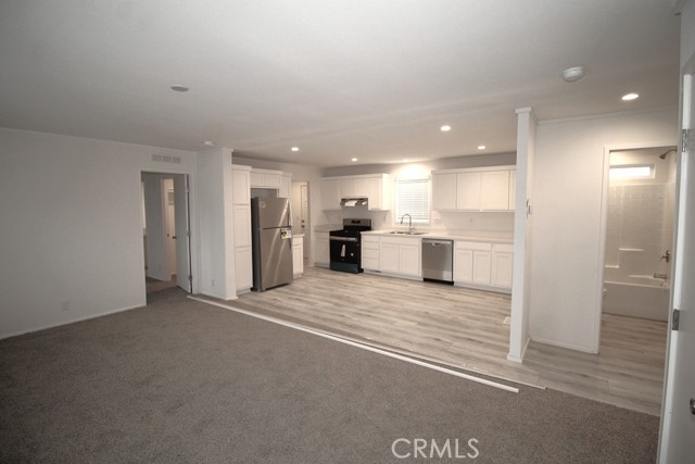 Detail Gallery Image 7 of 29 For 35475 National Trails Hwy #1 #1,  Daggett,  CA 92327 - 3 Beds | 2 Baths