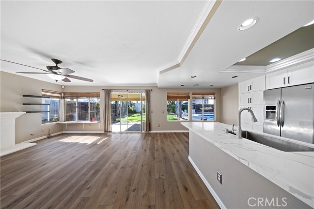 Detail Gallery Image 9 of 44 For 30354 Falcon Point Ct, Murrieta,  CA 92563 - 5 Beds | 3 Baths