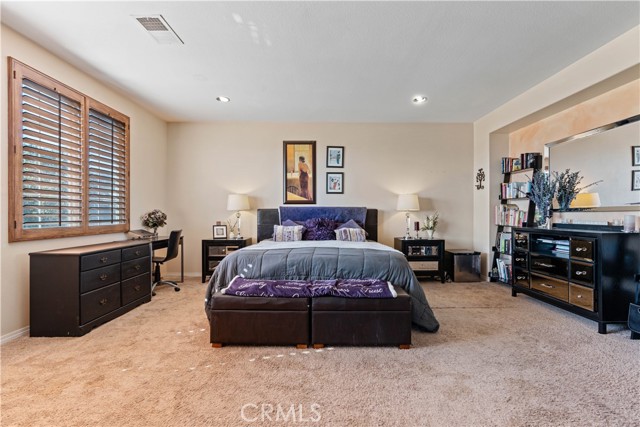 Detail Gallery Image 29 of 48 For 31637 Meadow Ln, Winchester,  CA 92596 - 5 Beds | 4 Baths