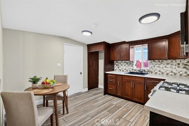 Detail Gallery Image 10 of 48 For 806 W Spruce St, Compton,  CA 90220 - 3 Beds | 1 Baths