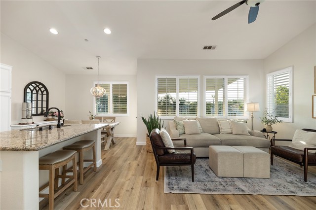 7476 Sequoia Lane, Highland CA: https://media.crmls.org/medias/c485c63d-1e84-40a1-98fe-22e171bbcf82.jpg