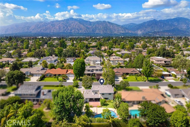300 W Wistaria Avenue, Arcadia CA: https://media.crmls.org/medias/c4874dae-0397-42ba-b6ee-f0485aa42a67.jpg