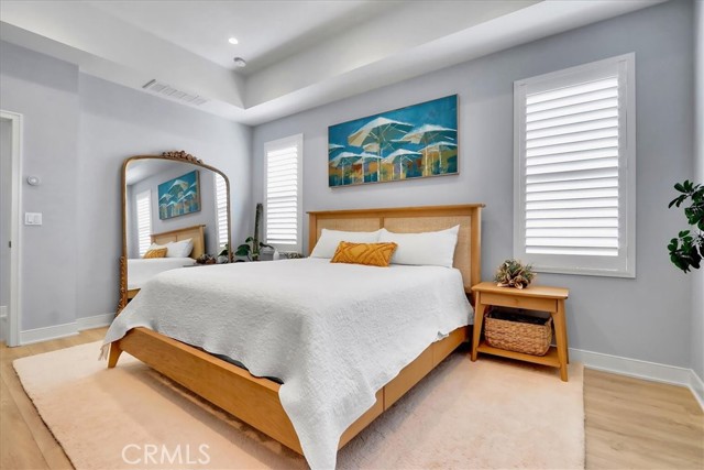 185 Plum Lily, Irvine CA: https://media.crmls.org/medias/c487a476-0deb-4e7f-befc-0fe177ee7062.jpg