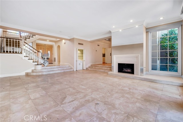 Detail Gallery Image 25 of 59 For 12305 Ridge, Los Angeles,  CA 90049 - 2 Beds | 2/1 Baths