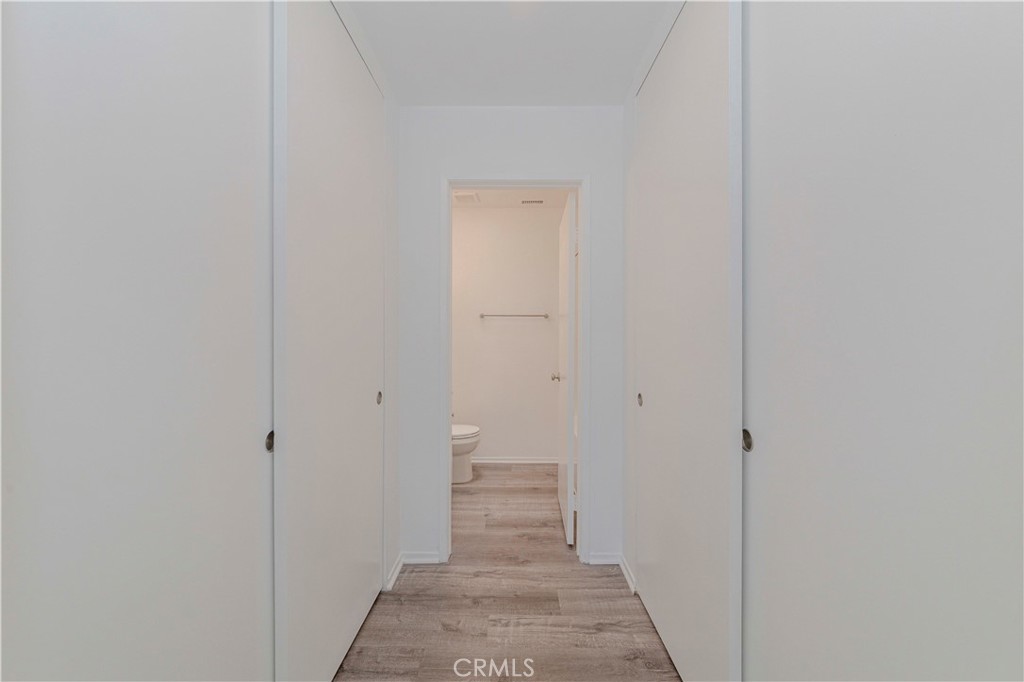 https://media.crmls.org/medias/c4895e45-cf82-434b-844c-82d07ee19458.jpg?preset=X-Large