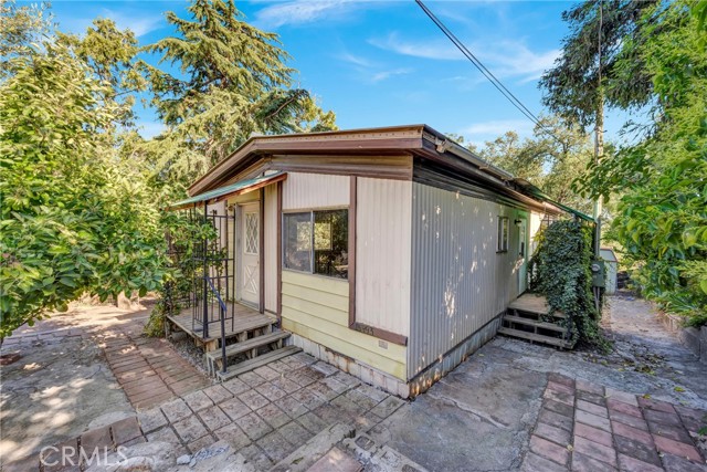 Detail Gallery Image 2 of 20 For 15993 27th Ave, Clearlake,  CA 95422 - 2 Beds | 1 Baths