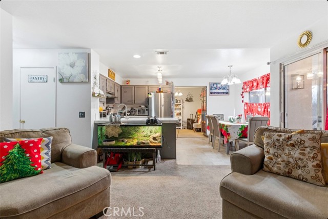 Detail Gallery Image 15 of 52 For 10729 Alton Ct, Adelanto,  CA 92301 - 4 Beds | 3 Baths