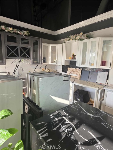 13962 Seaboard Circle, Garden Grove CA: https://media.crmls.org/medias/c48a3aa0-02b6-4cb3-afc2-5ce3a6509025.jpg