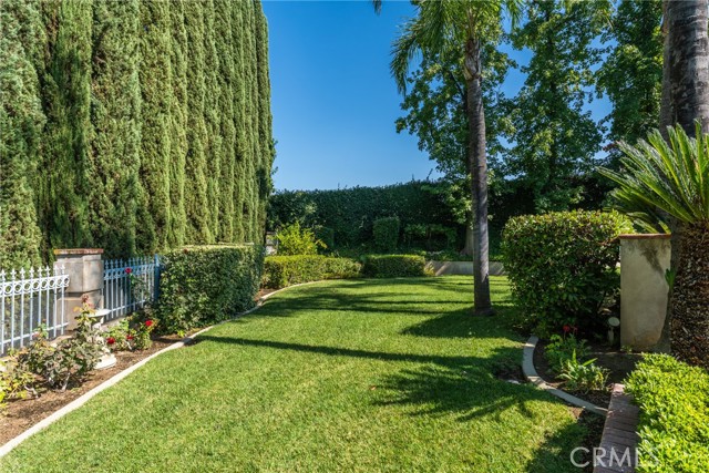 Detail Gallery Image 64 of 75 For 1914 Country Club Ln, Redlands,  CA 92373 - 5 Beds | 3/1 Baths