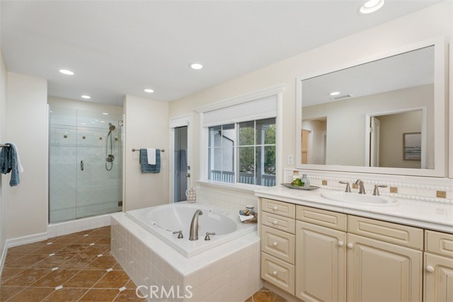 Detail Gallery Image 33 of 51 For 29 Chimney Ln, Ladera Ranch,  CA 92694 - 4 Beds | 3 Baths