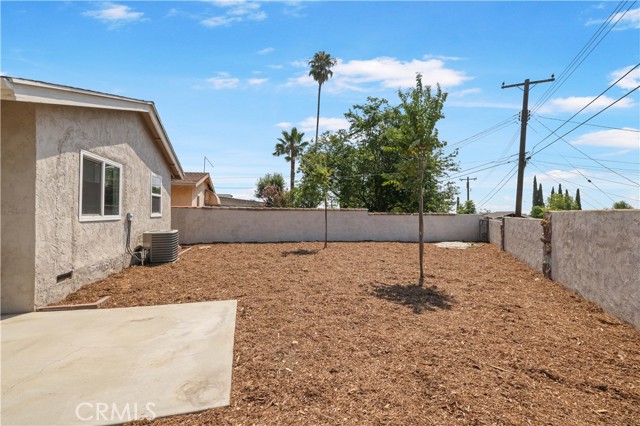 Detail Gallery Image 27 of 31 For 8761 Church St, Rancho Cucamonga,  CA 91730 - 3 Beds | 1/1 Baths