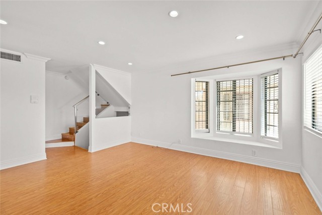 14715 Saticoy Street, Van Nuys CA: https://media.crmls.org/medias/c48cb984-eeaa-4fb4-a569-cc44f63a9439.jpg