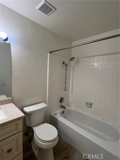 Detail Gallery Image 25 of 49 For 17361 Sandalwood, Irvine,  CA 92612 - 3 Beds | 2 Baths