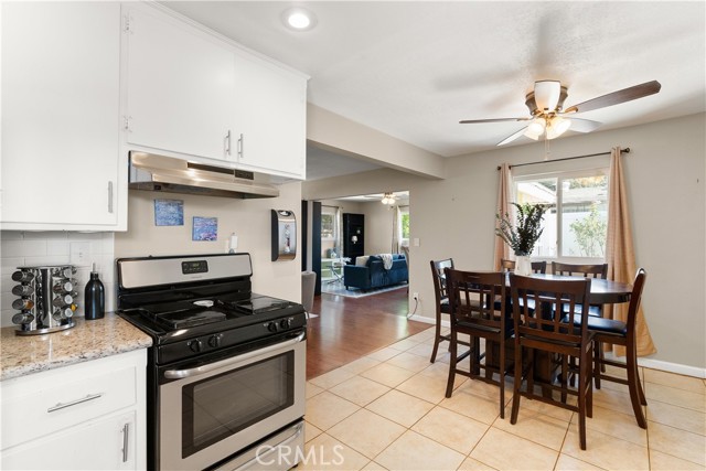 Detail Gallery Image 14 of 33 For 7766 Cassia Ave, Riverside,  CA 92504 - 4 Beds | 2 Baths