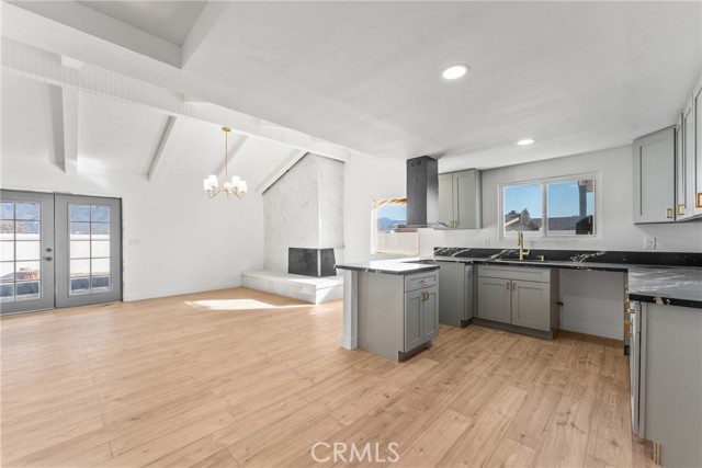 Detail Gallery Image 8 of 40 For 1423 N Terrace Rd, Rialto,  CA 92376 - 4 Beds | 2 Baths