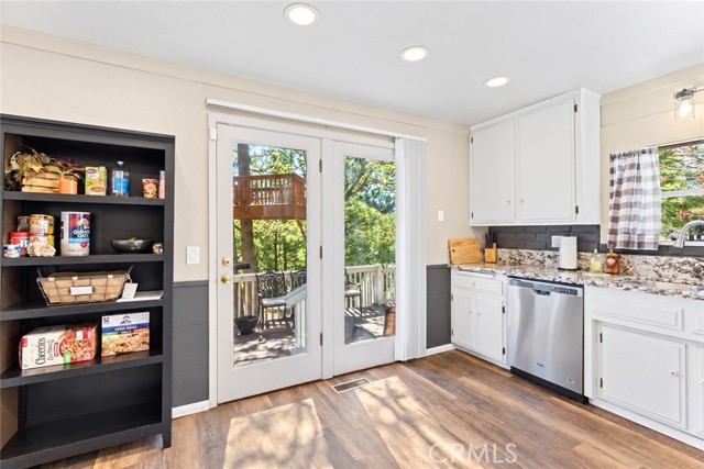 27847 St Bernard, Lake Arrowhead, CA 92352
