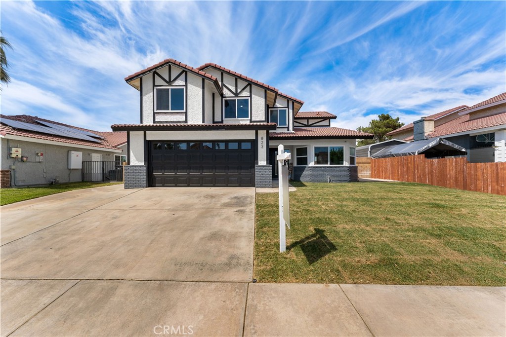 823 E Avenue J9