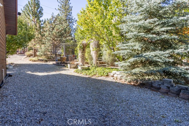 Image 40 of 66 For 16713 Sequoia Way
