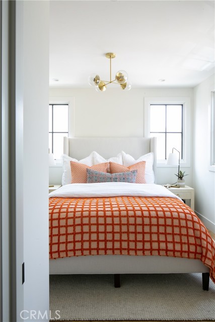 C48de389 9b8b 4ada Bea9 Adbe3bccba12