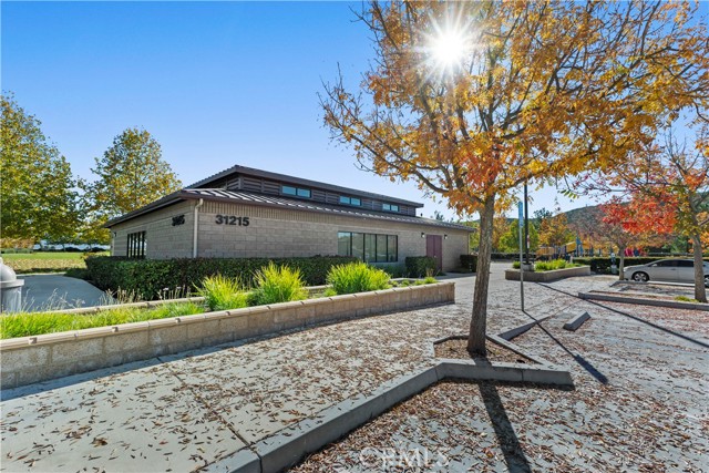 Detail Gallery Image 62 of 75 For 38551 Tranquila Ave, Murrieta,  CA 92563 - 3 Beds | 2/1 Baths