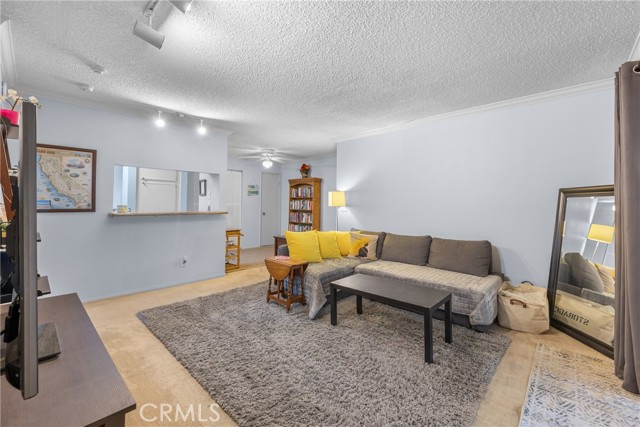 Detail Gallery Image 8 of 36 For 10655 Lemon Ave, Rancho Cucamonga,  CA 91737 - 2 Beds | 1 Baths