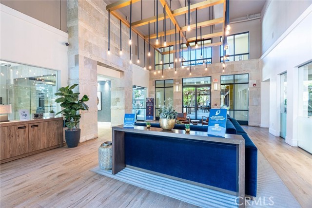 24595 Town Center Drive, Valencia CA: https://media.crmls.org/medias/c49125ae-5b52-46ee-a45b-d4235a32035d.jpg