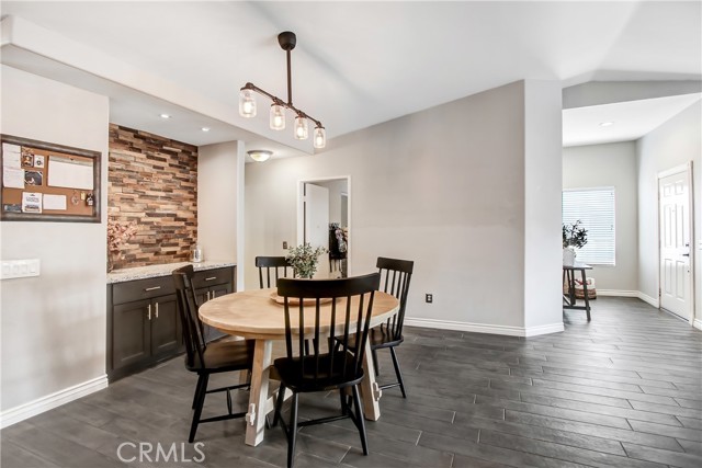 29032 Rolando, Lake Elsinore CA: https://media.crmls.org/medias/c491349f-d6d1-41e0-acbf-f82c20a561a4.jpg