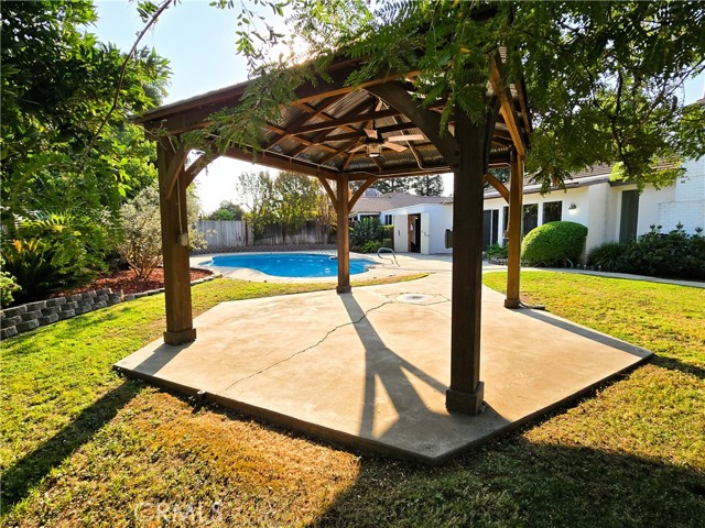 Detail Gallery Image 38 of 45 For 1654 W Vartikian Ave, Fresno,  CA 93711 - 3 Beds | 2/1 Baths