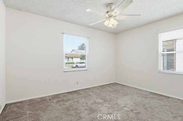 Image 38 of 75 For 5812 Graywood