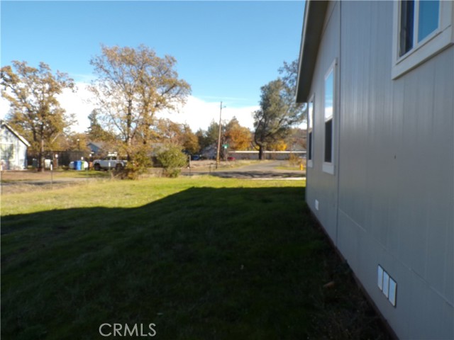 Detail Gallery Image 3 of 14 For 21305 Stewart, Middletown,  CA 95461 - 3 Beds | 2 Baths