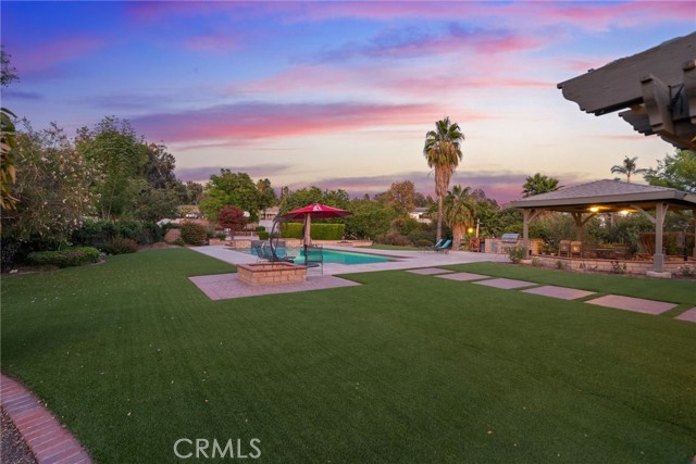 15725 Terraceview Court, Riverside CA: https://media.crmls.org/medias/c4926d78-0f67-40e4-aff4-a901fe55168d.jpg