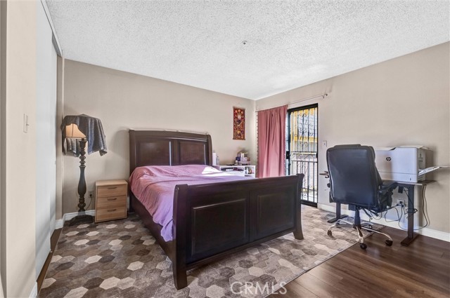 Detail Gallery Image 22 of 31 For 205 N Lincoln Ave Unit B, Monterey Park,  CA 91755 - 2 Beds | 1/1 Baths