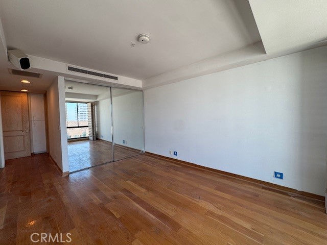 10490 Wilshire Boulevard, Los Angeles CA: https://media.crmls.org/medias/c493b012-4412-4fdc-8915-76b2848e937f.jpg