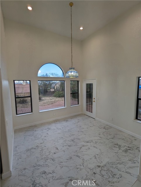 Detail Gallery Image 14 of 66 For 42057 Parkmont Dr, Quartz Hill,  CA 93536 - 5 Beds | 3 Baths