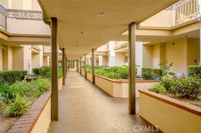 Detail Gallery Image 27 of 29 For 537 N Adams St #207,  Glendale,  CA 91206 - 2 Beds | 2/1 Baths