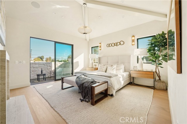 Detail Gallery Image 37 of 56 For 5136 Nagle Ave, Sherman Oaks,  CA 91423 - 6 Beds | 6/2 Baths