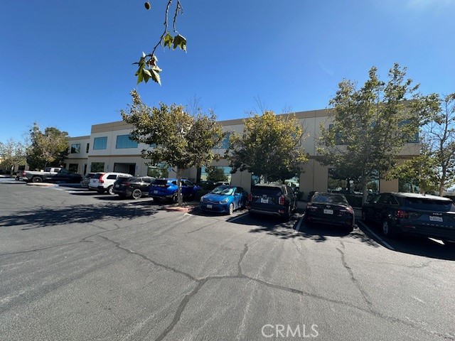 13911 Park Avenue, Victorville, California 92392, ,Commercial Lease,For Rent,13911 Park Avenue,CRHD25029311