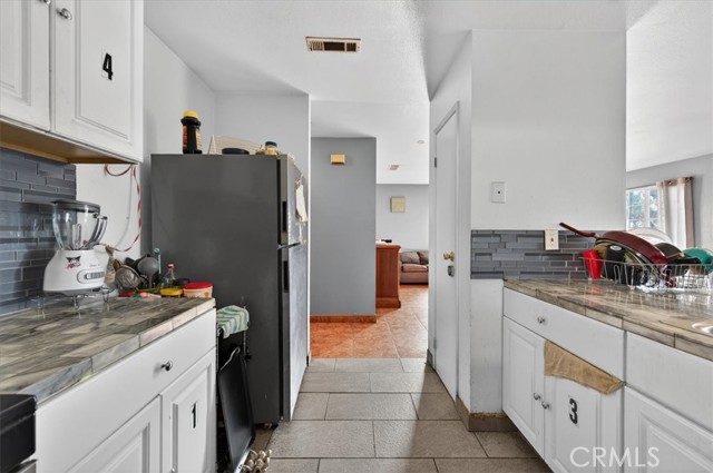 Detail Gallery Image 23 of 50 For 705 S C, Madera,  CA 93638 - 4 Beds | 2 Baths