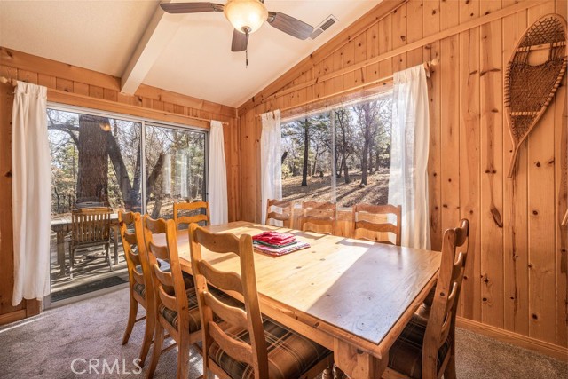 Detail Gallery Image 8 of 34 For 1750 Angels Camp Rd, Big Bear City,  CA 92314 - 3 Beds | 2 Baths