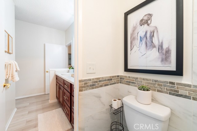 16211 Downey, 92 photo 20