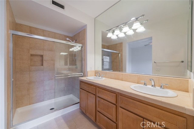 Detail Gallery Image 22 of 24 For 108 Jadestone, Irvine,  CA 92603 - 2 Beds | 2 Baths