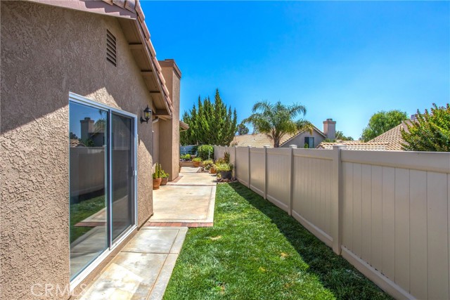 518 S Seminole Circle, Banning CA: https://media.crmls.org/medias/c4972285-72b7-4a68-9a5f-54d1fecdab69.jpg