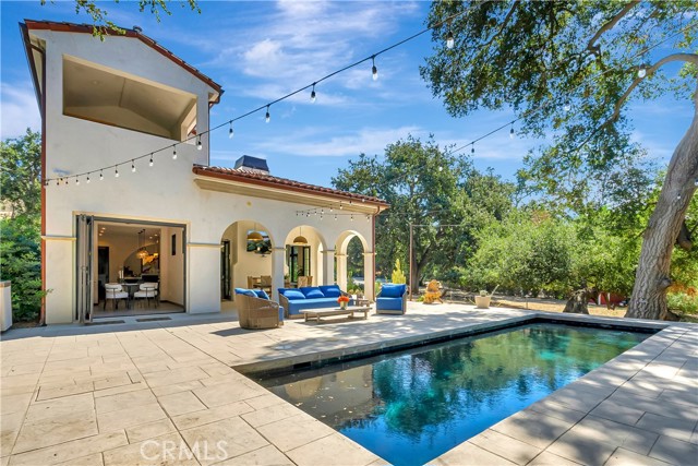 Detail Gallery Image 32 of 54 For 6451 Chesebro Rd, Agoura Hills,  CA 91301 - 6 Beds | 6/1 Baths