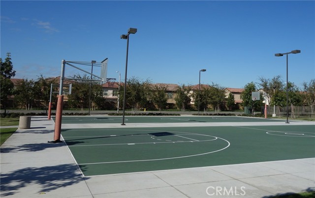 Detail Gallery Image 32 of 36 For 238 Shelbourne, Irvine,  CA 92620 - 4 Beds | 4 Baths