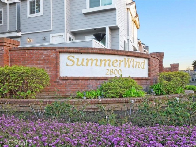 Detail Gallery Image 1 of 9 For 2800 Plaza Del Amo #506,  Torrance,  CA 90503 - 2 Beds | 3 Baths
