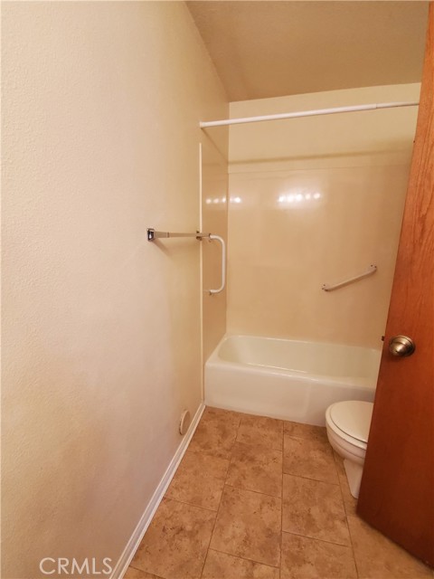 Detail Gallery Image 29 of 32 For 27535 Lakeview Dr #64,  Helendale,  CA 92342 - 2 Beds | 2 Baths