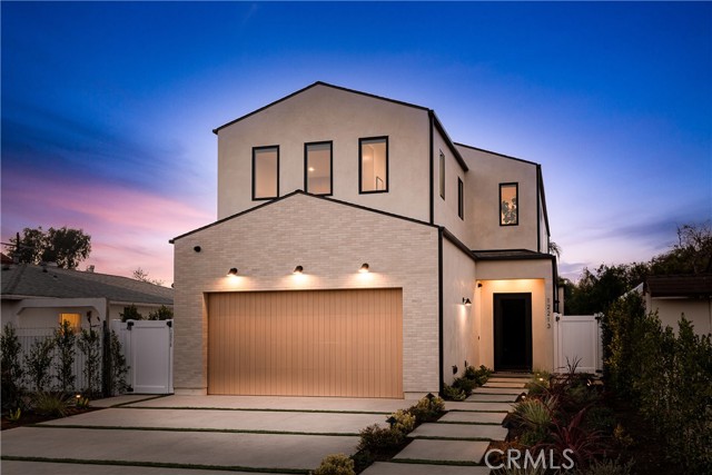 Detail Gallery Image 1 of 29 For 12213 Allin Street, Culver City,  CA 90230 - 4 Beds | 4/1 Baths