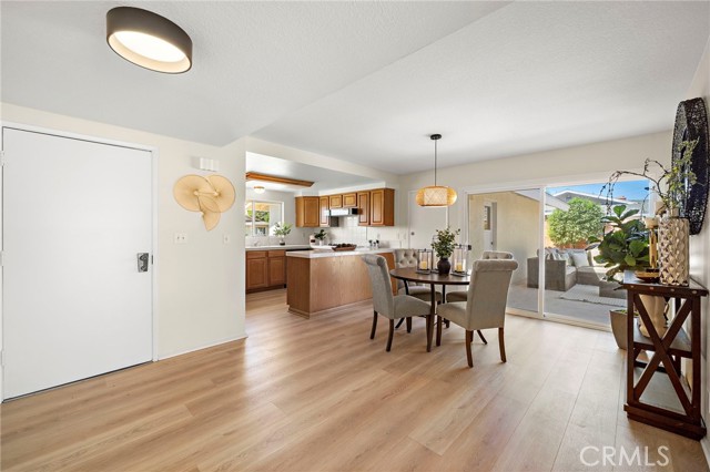 Detail Gallery Image 8 of 38 For 9181 El Cortez Ave, Fountain Valley,  CA 92708 - 3 Beds | 2 Baths