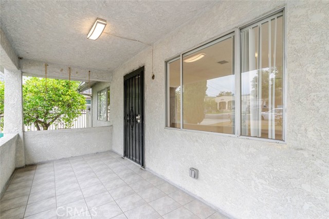 Detail Gallery Image 24 of 30 For 818 E Windsor Rd, Glendale,  CA 91205 - 3 Beds | 2 Baths